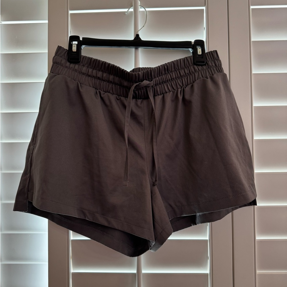 Savvi, L, Dark Gray Athletic Shorts with pockets